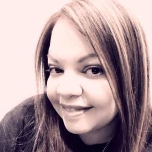 Meet your Posher, Cynthia